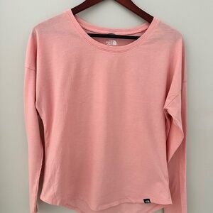 North Face Women's Casual Pink Long Sleeve T-Shirt SZ Medium